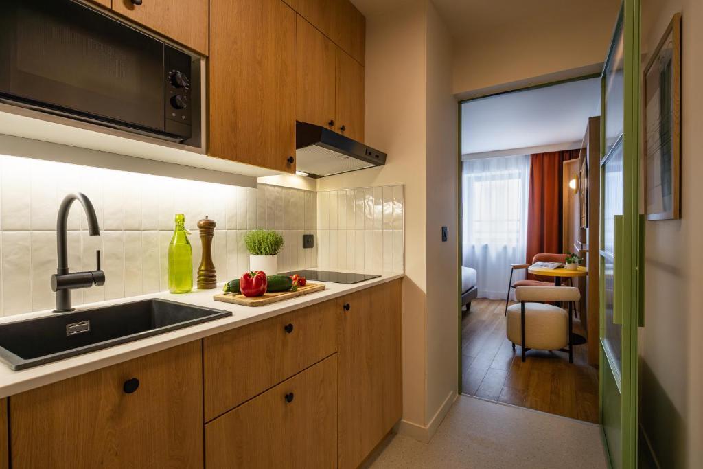 Citadines République 3*