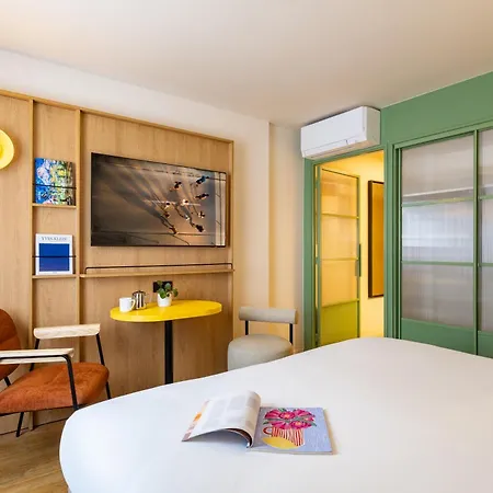 Citadines République 3*