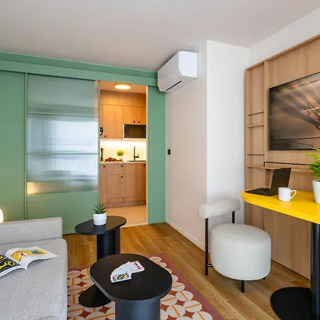 Citadines Republique Aparthotel Paris