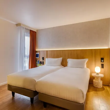 Citadines Republique Aparthotel 3*