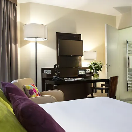Citadines Republique Aparthotel