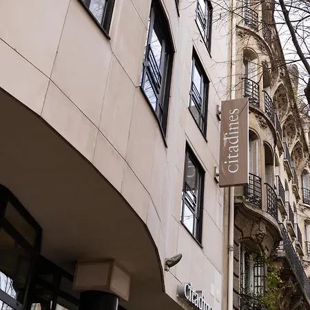 Citadines République Aparthotel 3*