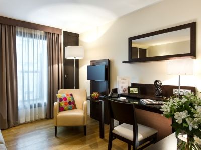 Aparthotel Citadines République