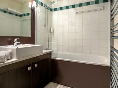 Aparthotel Citadines République 3*