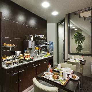 Citadines République Aparthotel