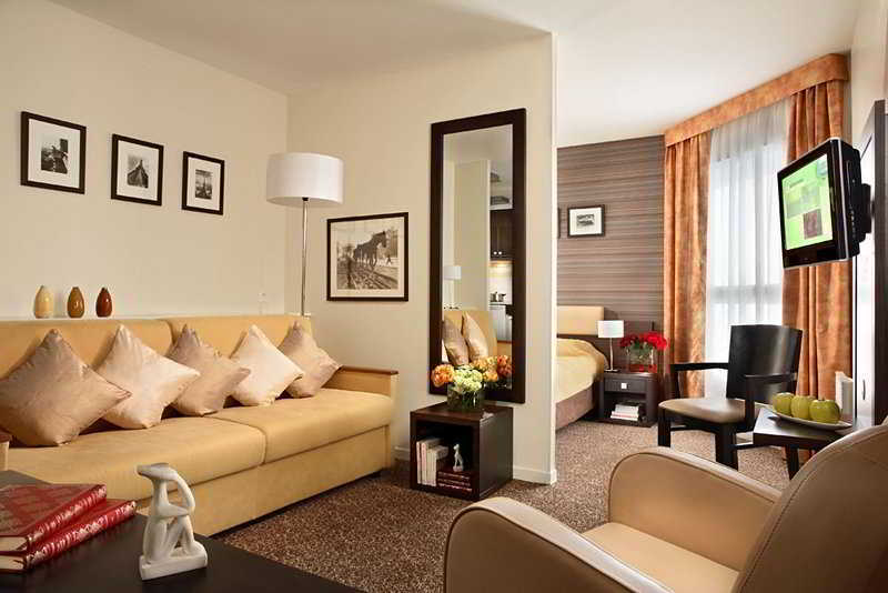 Citadines République