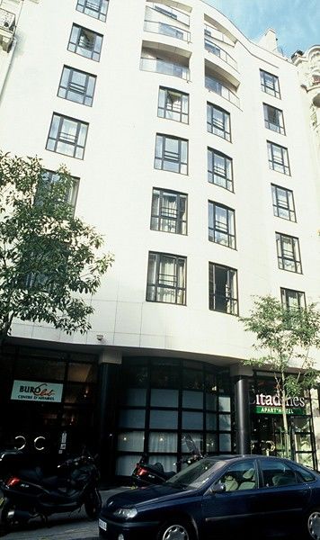 Citadines République Parigi